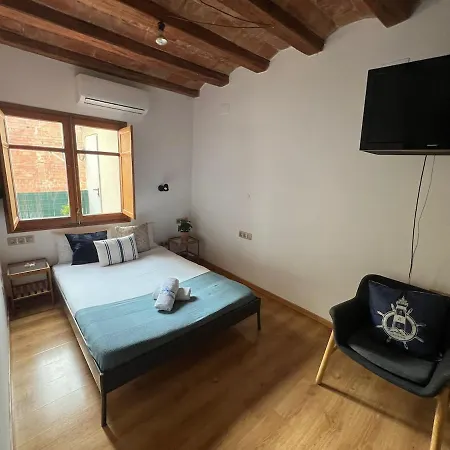 Flat With 2 And Private Terrace Min 32 Days
