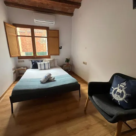 Flat With 2 And Private Terrace Min 32 Days Apartment *