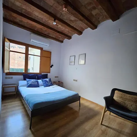 Flat With 2 And Private Terrace Min 32 Days * Barcelona